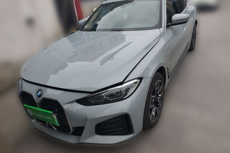 BMW i4 M50 2023 #3 BMW i4 M50 2023 car image #3