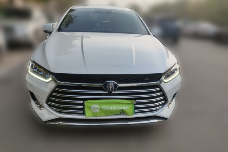 BYD Qin Pro New Energy 2019 car image #3