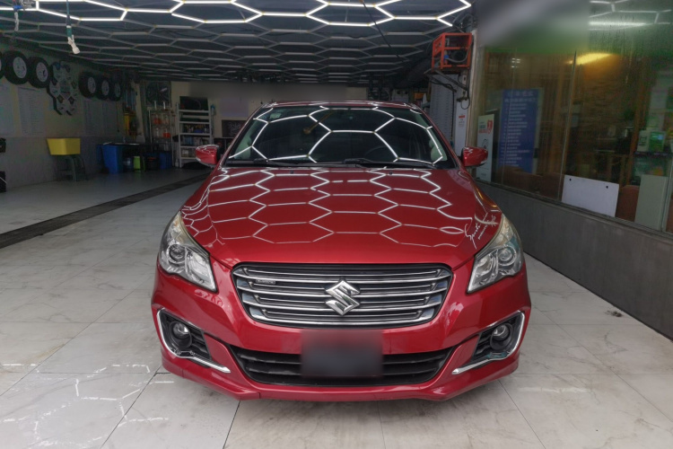 Suzuki Ciaz 2014 car image #3