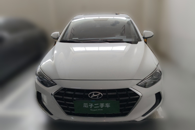 Hyundai Elantra AD 2020 immagine di auto #3