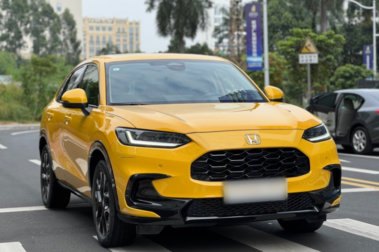 Honda ZR-V 2024 immagine di auto #3