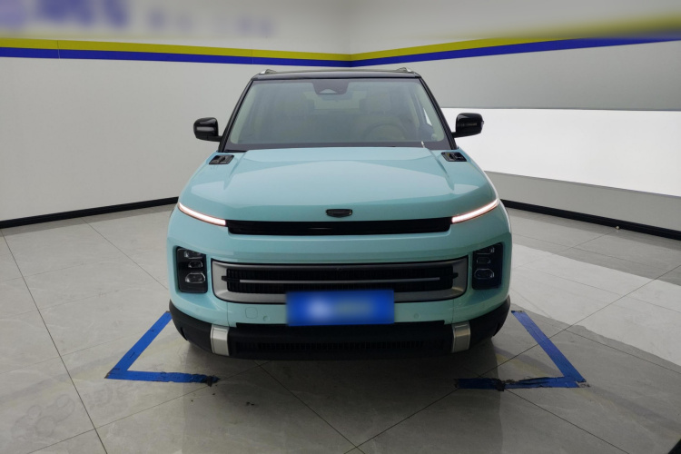 GEELY ICON 2024 صورة سيارة #3