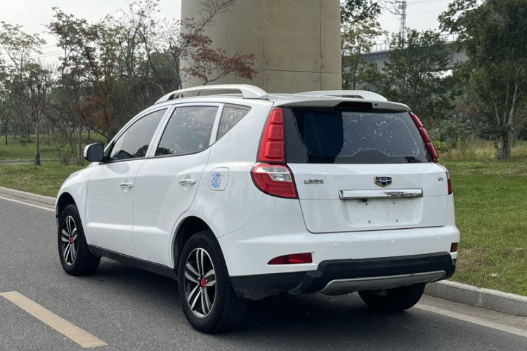 GEELY GX7 2016 car image #3
