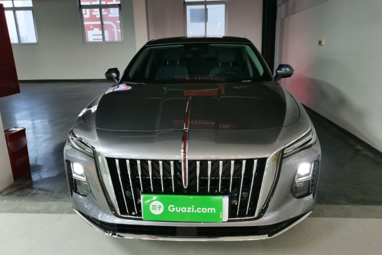 HongQi H5 PHEV 2025 #3 HongQi H5 PHEV 2025 immagine di auto #3