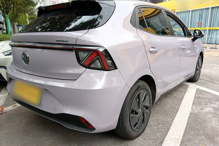 MG 4 EV 2025 #3 MG 4 EV 2025 car image #3