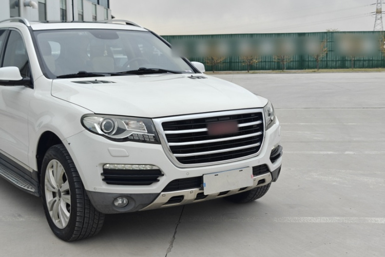 Haval H8 2015 car image #3