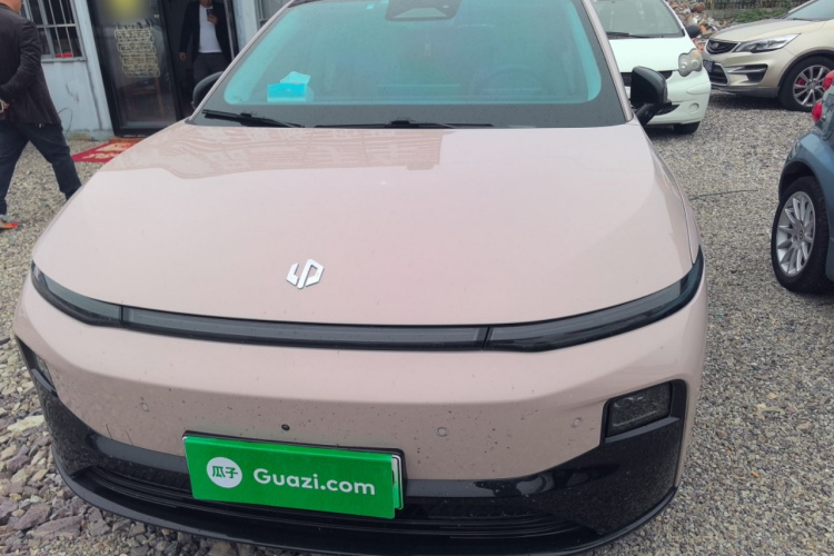 零跑汽车 零跑B01 2025 汽车图片 #3