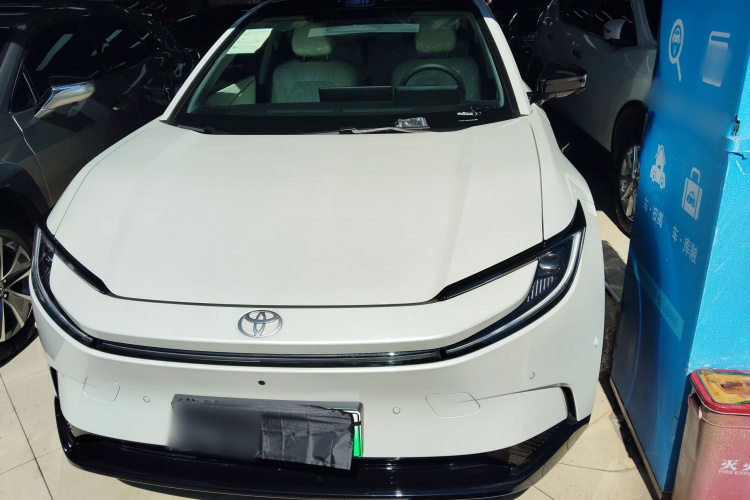 Toyota bZ5 2025 #3 Toyota bZ5 2025 car image #3