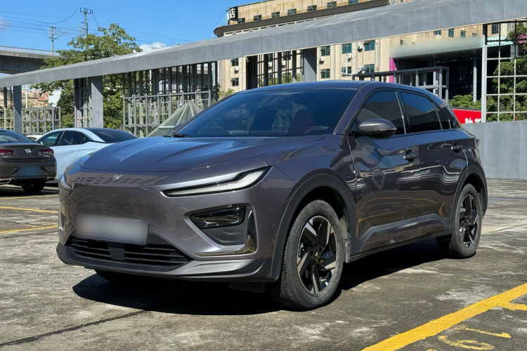 哪吒汽车 哪吒X 2024 汽车图片 #3