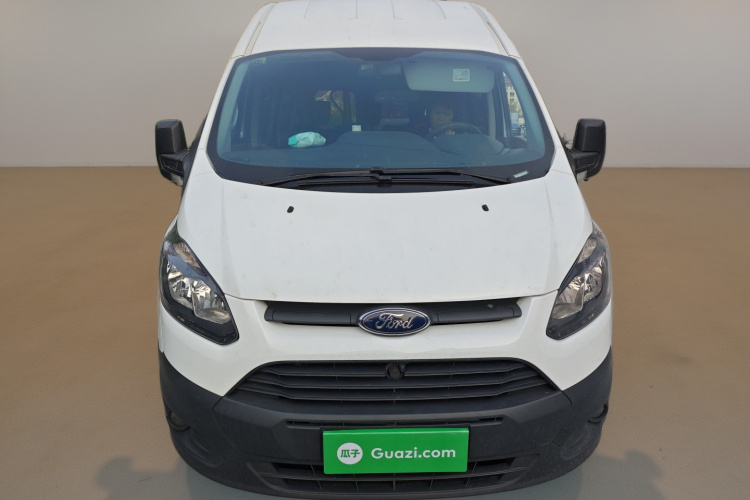 Ford Transit 2021 car image #3
