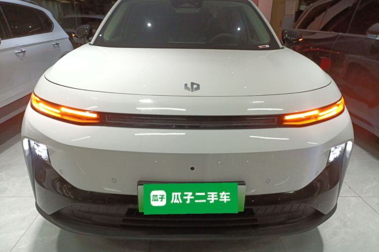 零跑汽车 零跑B10 2025 汽车图片 #3