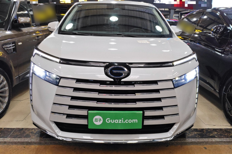 GAC Trumpchi E8 2024 #3 GAC Trumpchi E8 2024 car image #3