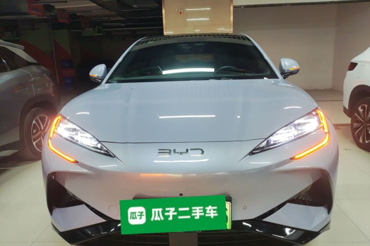 BYD Sea Lion 07 EV 2024 car image #3