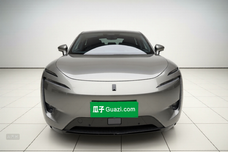 Avatr 11 2023 car image #3
