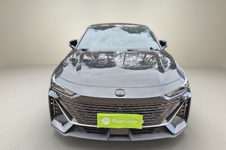 Changan UNI-V 2022 car image #3
