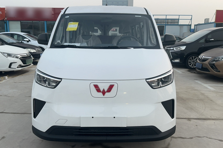 五菱汽车 五菱扬光 2025 #3 五菱汽车 五菱扬光 2025 汽车图片 #3