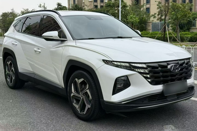 Hyundai Tucson 2021 car image #3