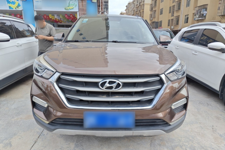 Hyundai ix25 2018 #3 Hyundai ix25 2018 car image #3