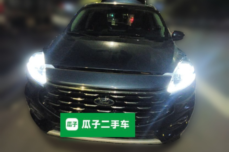 Ford Escape (Imported) 2021 car image #3