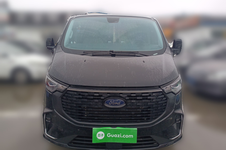 Ford E-Transit 2025 car image #3