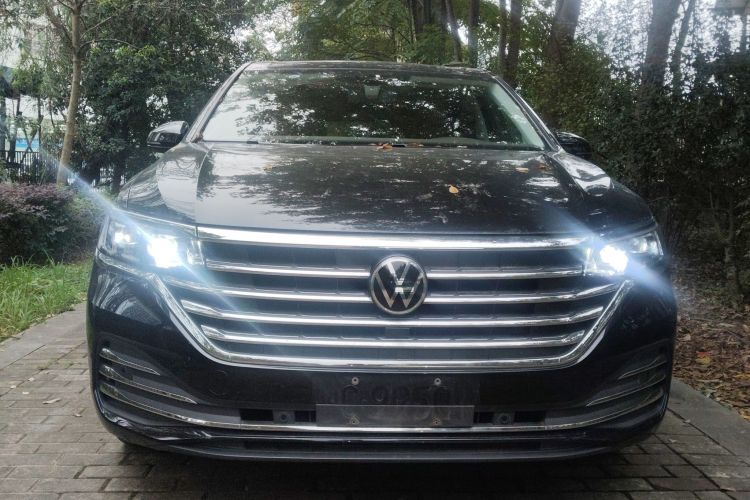 Volkswagen Viloran 2024 immagine di auto #3