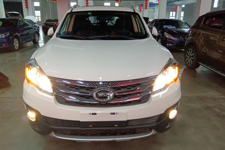 GAC Trumpchi GS5 Super 2016 car image #3