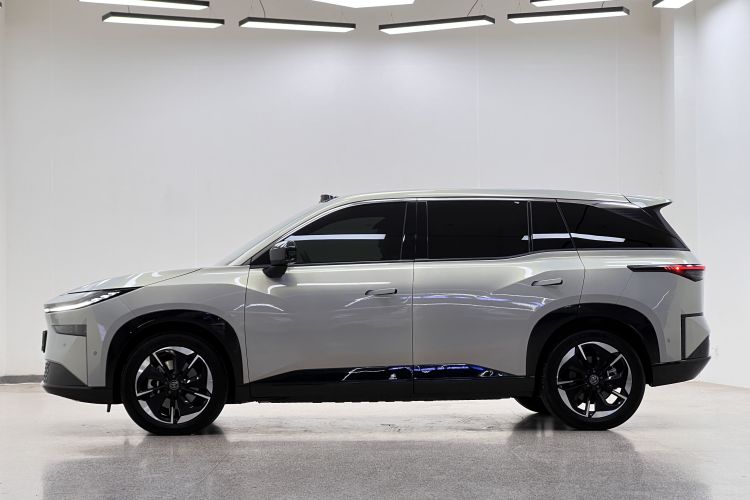 Toyota Bozhi 3X 2025 immagine di auto #3