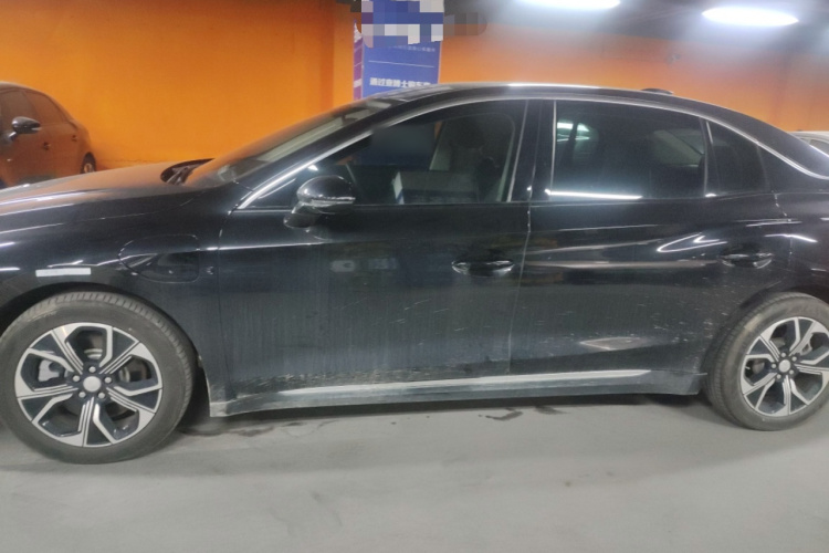 HongQi E-QM5 2024 immagine di auto #3