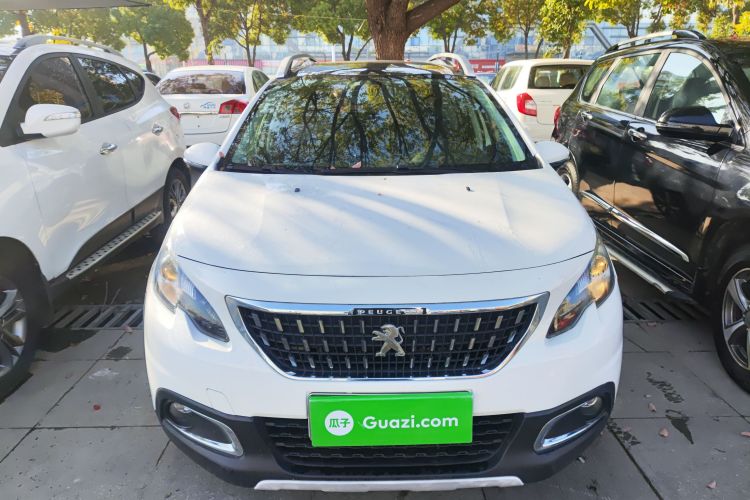 Peugeot 2008 2018 image de voiture #3