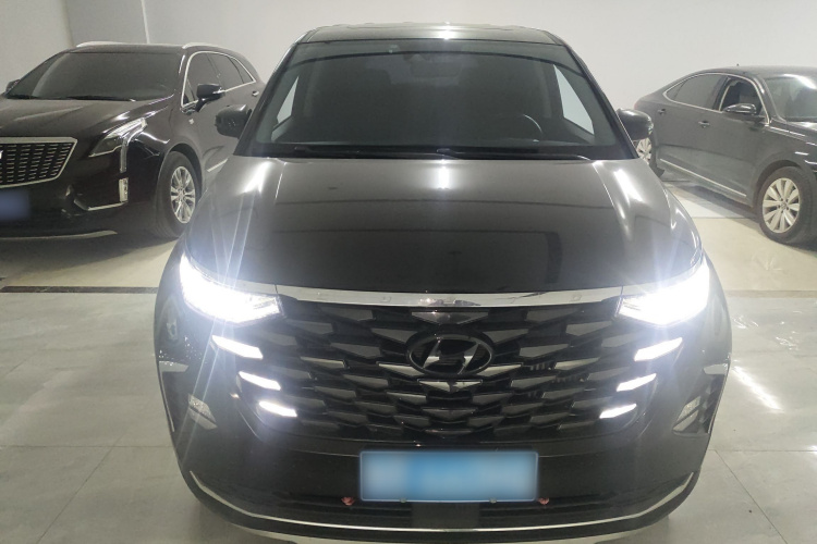 Hyundai Custo 2023 #3 Hyundai Custo 2023 car image #3