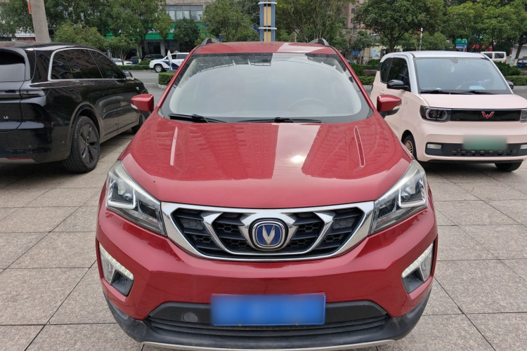 Changan CS15 EV 2016 #3 Changan CS15 EV 2016 car image #3