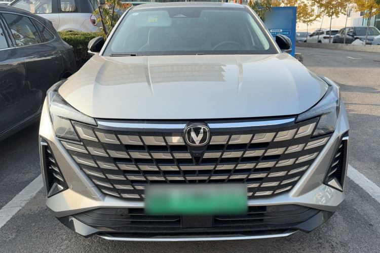 Changan UNI-Z PHEV 2024 #3 Changan UNI-Z PHEV 2024 صورة سيارة #3