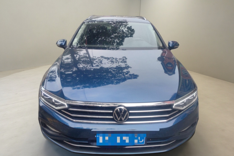 Volkswagen Passat Variant 2023 #3 Volkswagen Passat Variant 2023 immagine di auto #3