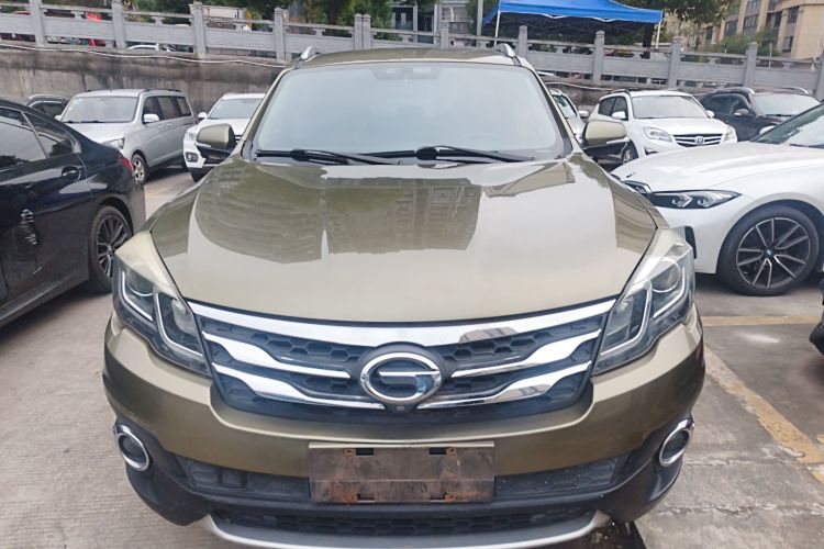 GAC Trumpchi GS5 Super 2015 #3 GAC Trumpchi GS5 Super 2015 car image #3