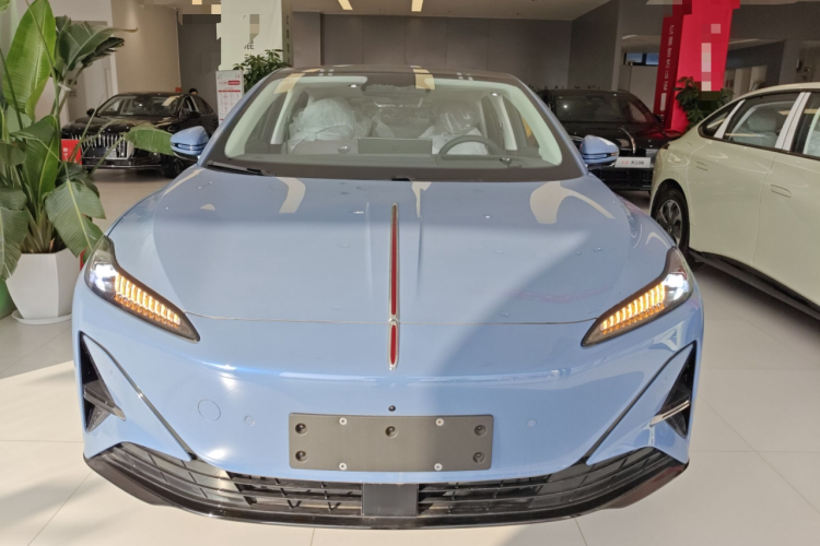 HongQi TianGong 05 2025 immagine di auto #3