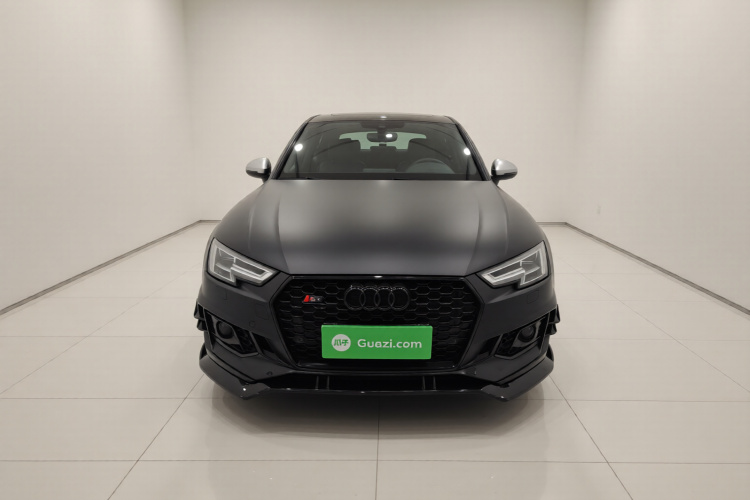Audi A4L 2019 car image #3