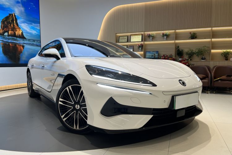 Denza DENZA 2024 #3 Denza DENZA 2024 car image #3