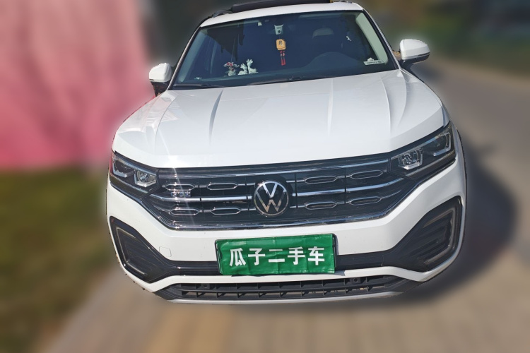 Volkswagen Tayron GTE 2021 #3 Volkswagen Tayron GTE 2021 car image #3