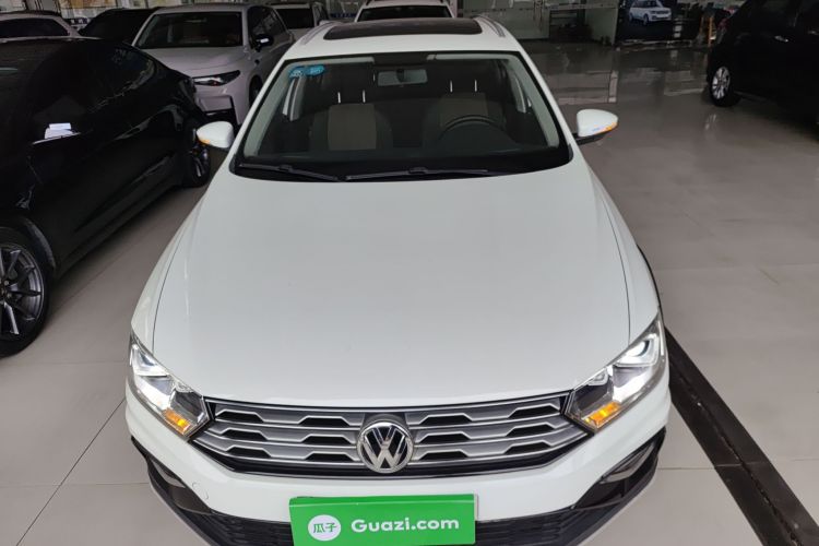 Volkswagen C-Trek 2018 immagine di auto #3