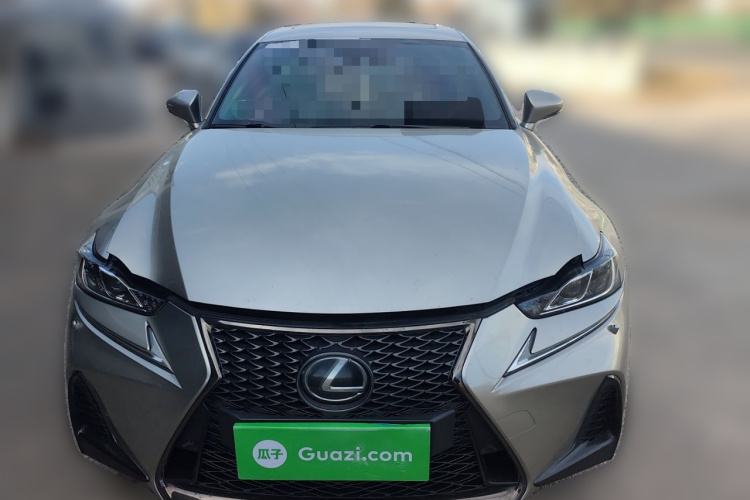 丰田 雷克萨斯IS 2017 汽车图片 #3