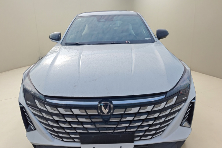 Changan UNI-Z 2025 #3 Changan UNI-Z 2025 car image #3