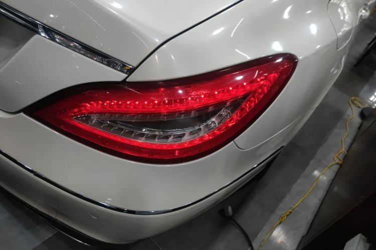 Mercedes-Benz CLS Class 2014 car image #3