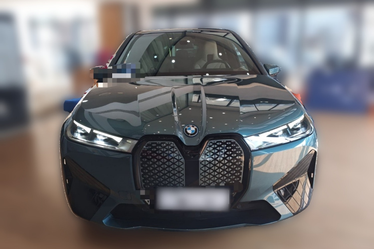 BMW i5 M60 2023 car image #3