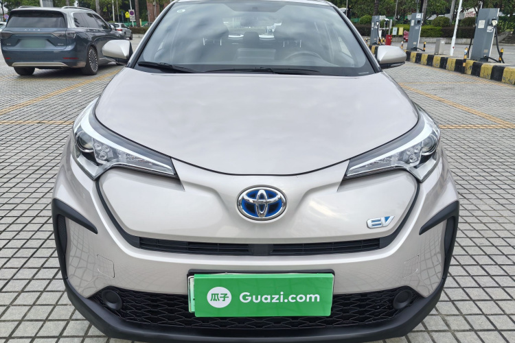 Toyota C-HR EV 2021 #3 Toyota C-HR EV 2021 car image #3