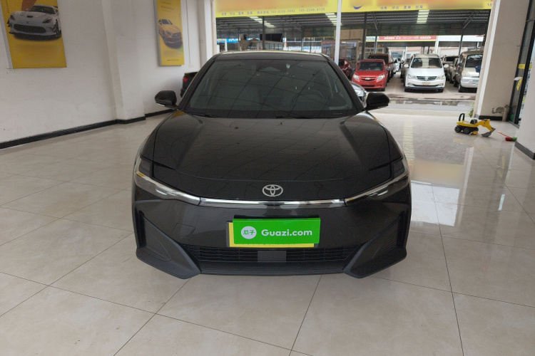 Toyota bZ3 2024 immagine di auto #3