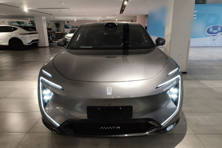 Avatr 07 2024 car image #3