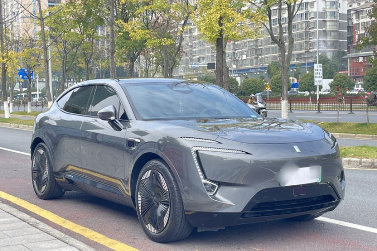 阿维塔 阿维塔11 2023 汽车图片 #3