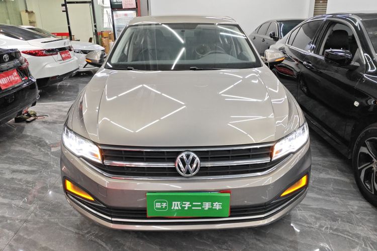 Volkswagen Bora 2019 car image #3