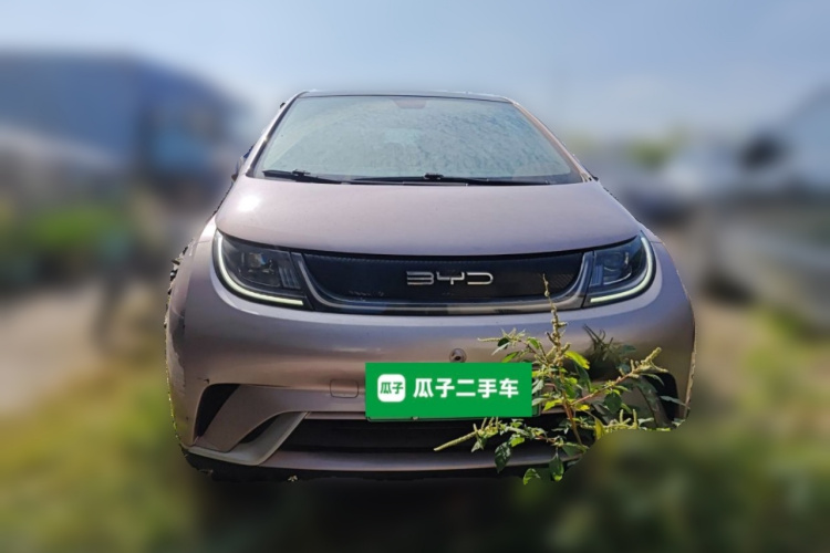 BYD Dolphin 2022 صورة سيارة #3