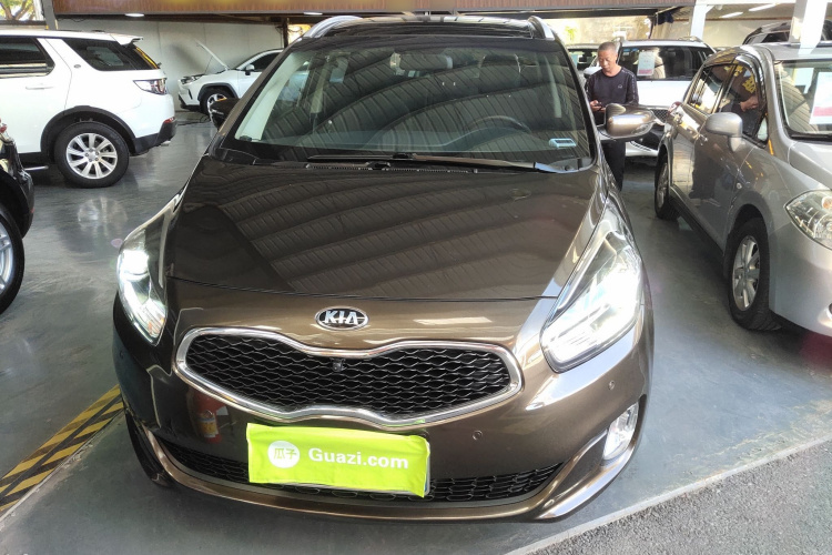 Kia Carens 2015 immagine di auto #3